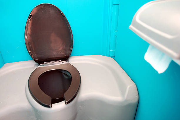 Best Affordable portable toilet rental  in Baxter Estates, NY