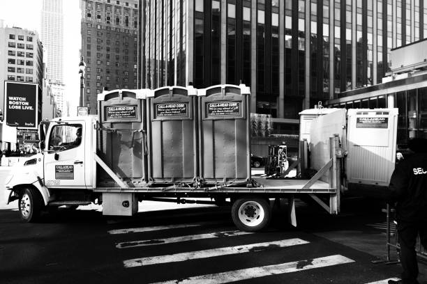 Portable Toilet Options We Offer in Baxter Estates, NY
